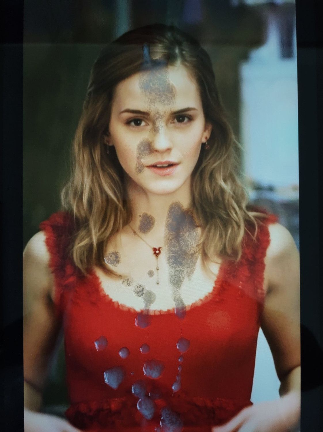 2ijGEoPh Emma Watson Cum Tribute 01.jpg